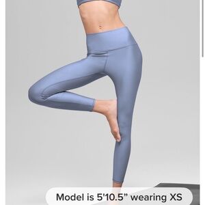 ALO Yoga High-Waisted Gray Leggings